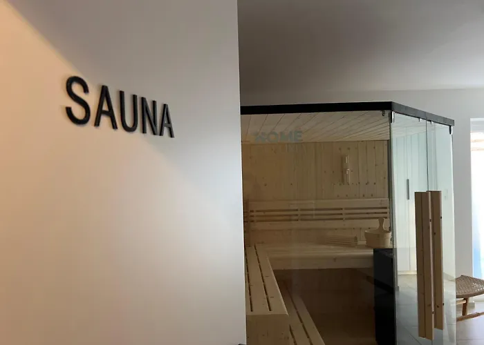 招待所 Strandhuus